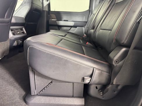 Used 2024 Ford F350 Lariat w/ Lariat Ultimate Package AWD/4WD image 32