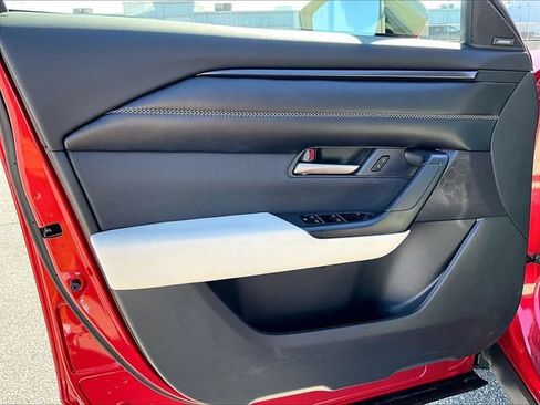 New 2026 MAZDA CX-50 AWD 2.5 S w/ Cargo Package image 25