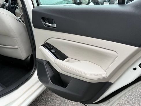 Certified 2021 Nissan Altima 2.5 SV w/ SV Premium Package FWD image 27