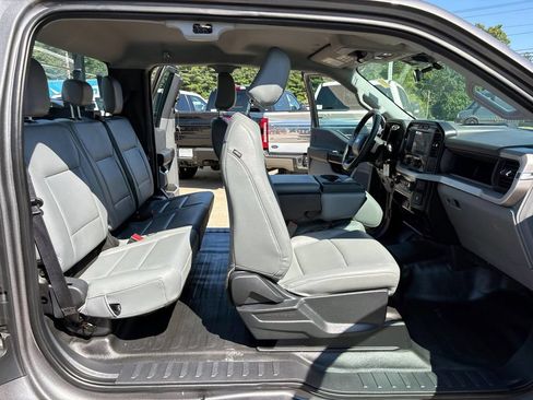 Used 2023 Ford F150 XL w/ XL Chrome Appearance Package AWD/4WD image 14