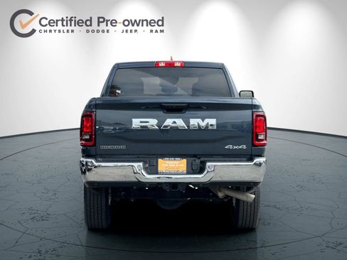 Used 2025 RAM 2500 Big Horn AWD/4WD image 5