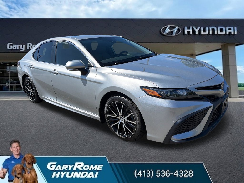 Used 2023 Toyota Camry SE AWD/4WD image 9