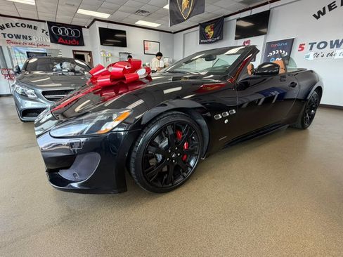 Used 2016 Maserati GranTurismo Sport RWD image 10