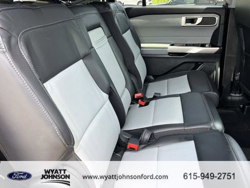 Certified 2023 Ford Explorer XLT w/ Equipment Group 202A AWD/4WD image 23