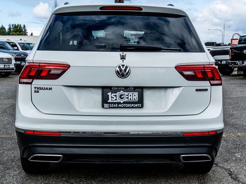 Used 2020 Volkswagen Tiguan SE image 16