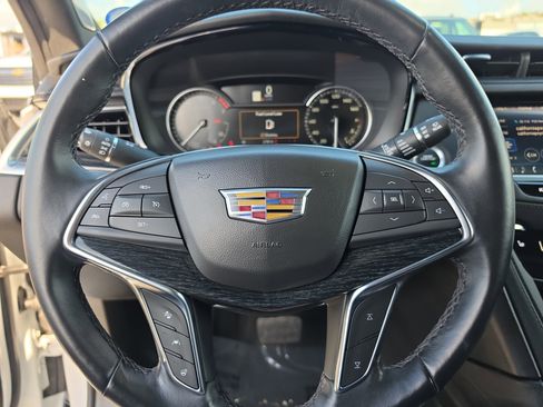 Used 2024 Cadillac XT5 Premium Luxury FWD image 20