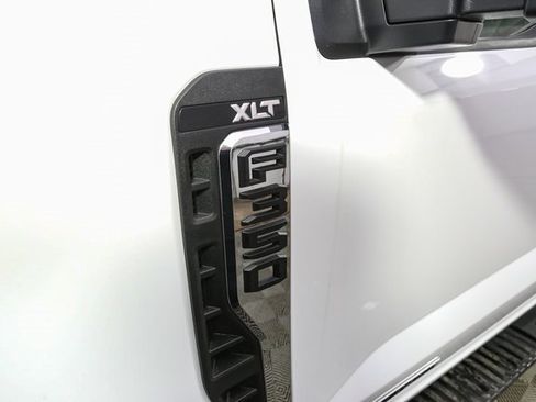 Used 2025 Ford F350 XLT image 7