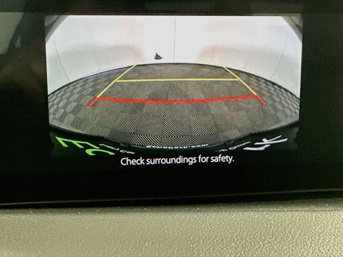Used 2024 MAZDA MAZDA3 s FWD image 23