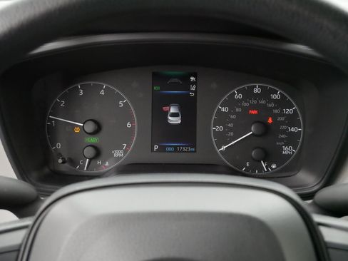 Certified 2025 Toyota Corolla LE w/ Convenience Package image 21