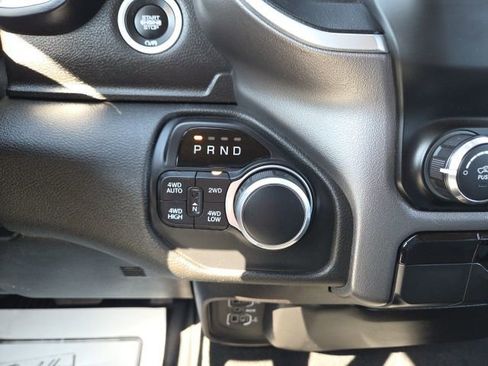 Used 2019 RAM 1500 Big Horn AWD/4WD image 27