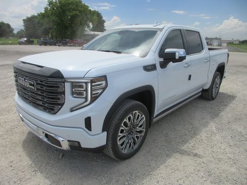 New 2026 GMC Sierra 1500 Denali Ultimate AWD/4WD image 12
