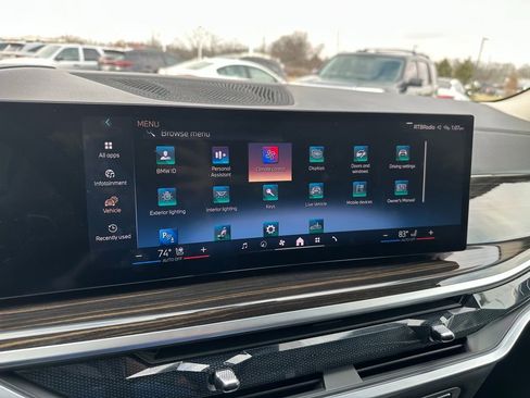 Used 2024 BMW X7 xDrive40i image 21