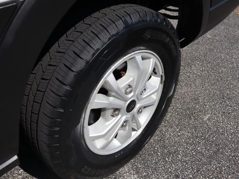 Used 2024 Ford Transit 350 XLT image 21