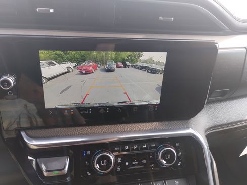 Used 2024 GMC Sierra 1500 Denali w/ Denali Reserve Package image 23