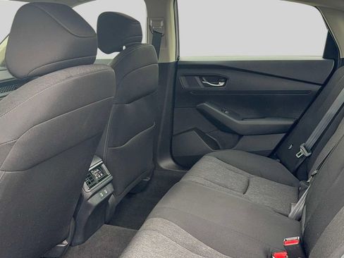 Certified 2025 Honda Accord LX image 29