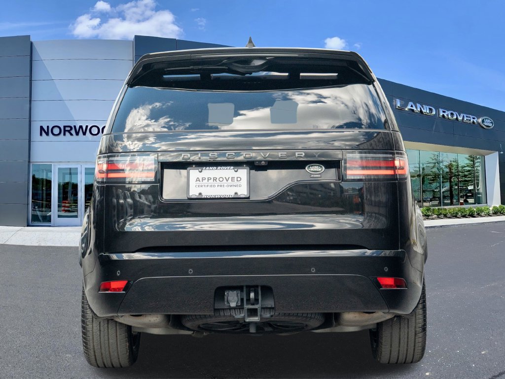 Used 2023 Land Rover Discovery S R-Dynamic AWD/4WD image 5