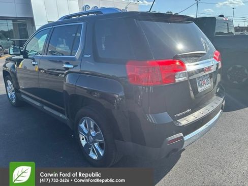 Used 2015 GMC Terrain SLT FWD image 2