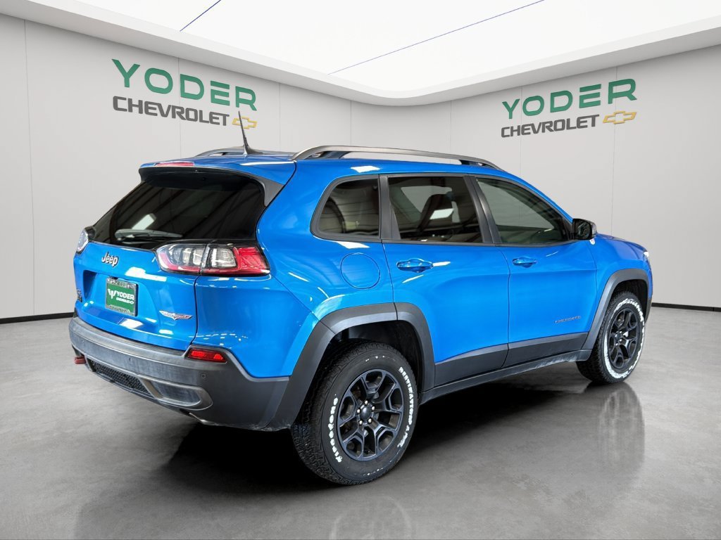 Used 2020 Jeep Cherokee Trailhawk w/ Comfort/Convenience Group AWD/4WD image 6