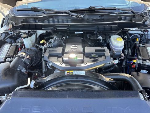 Used 2017 RAM 3500 Tradesman w/ Cold Weather Group image 10