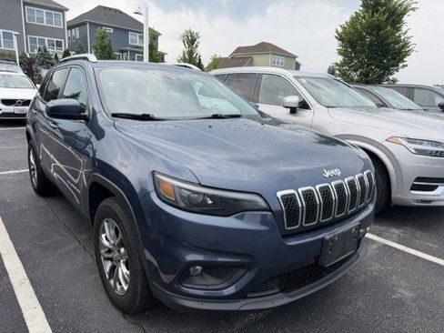 Used 2021 Jeep Cherokee Latitude Lux w/ Sun & Sound Group AWD/4WD image 4