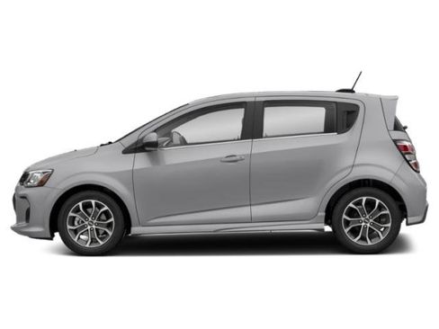 Used 2019 Chevrolet Sonic LT image 4