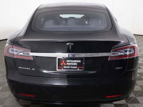 Used 2018 Tesla Model S 75D image 13