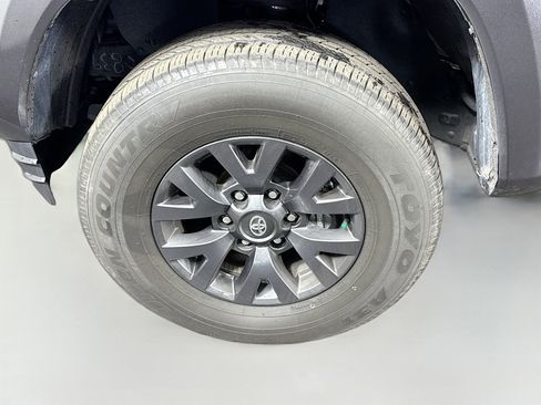 Used 2023 Toyota Tacoma SR image 37