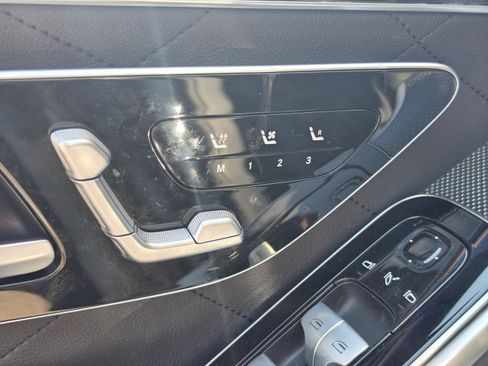 Used 2022 Mercedes-Benz S 580 4MATIC Sedan image 12