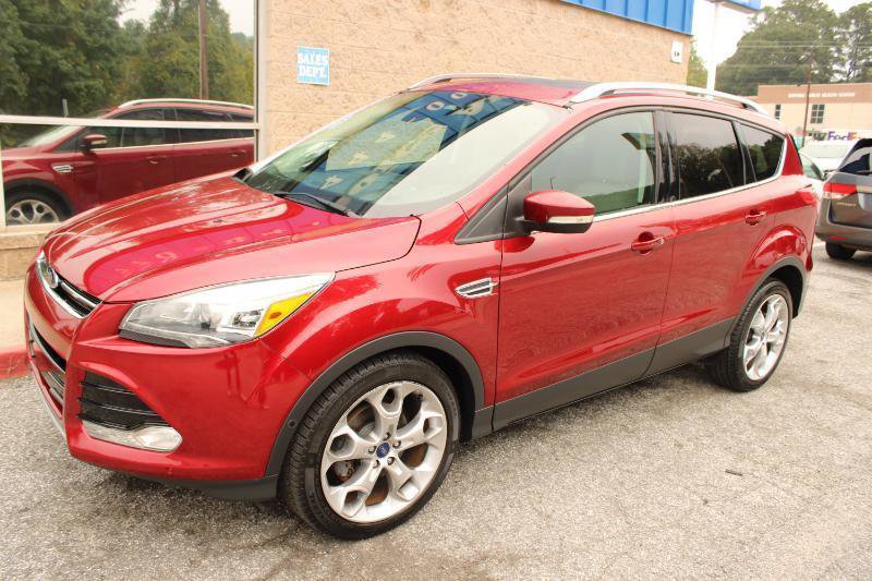 Used 2014 Ford Escape Titanium w/ Equipment Group 401A FWD image 3