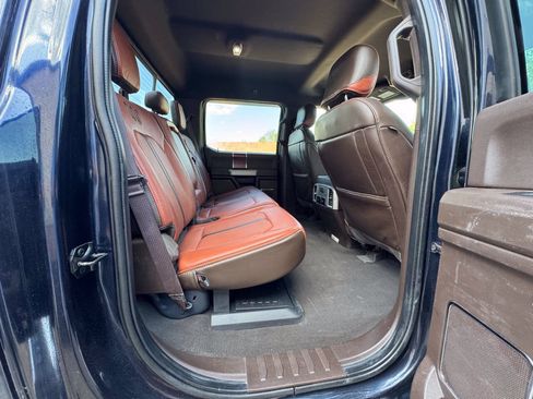 Used 2022 Ford F350 King Ranch w/ Chrome Package AWD/4WD image 26