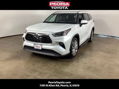 Used 2023 Toyota Highlander Platinum