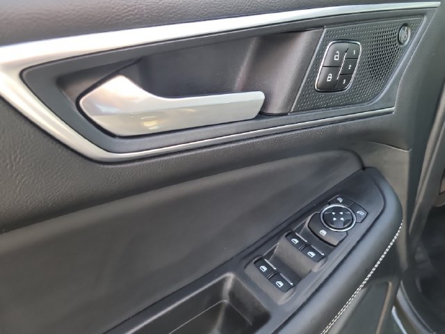 Certified 2024 Ford Edge ST w/ Equipment Group 401A AWD/4WD image 18