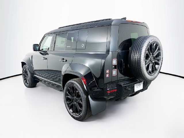 New 2026 Land Rover Defender 110 OCTA AWD/4WD image 7