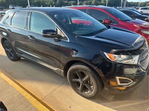 Used 2018 Ford Edge SEL w/ Equipment Group 201A AWD/4WD image 5