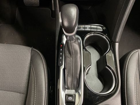 Used 2021 Buick Encore GX Preferred w/ Cold Weather Comfort Package image 26