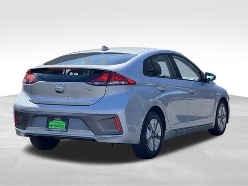Used 2020 Hyundai Ioniq Blue FWD image 5