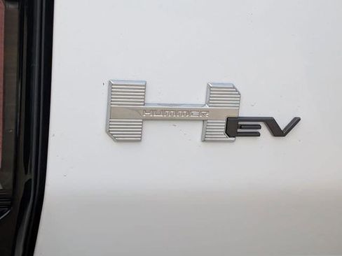 New 2026 GMC Hummer EV SUV image 7