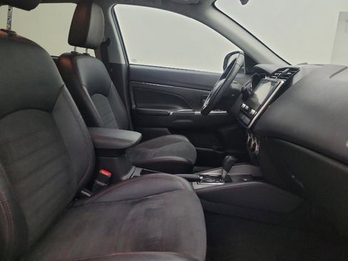 Used 2024 Mitsubishi Outlander Sport SE image 21