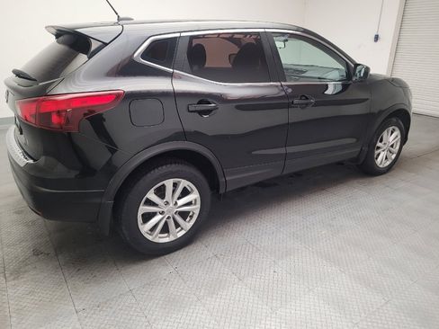 Used 2017 Nissan Rogue Sport S w/ S Appearance Package FWD image 10