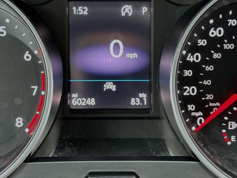 Used 2021 Volkswagen Tiguan S image 8