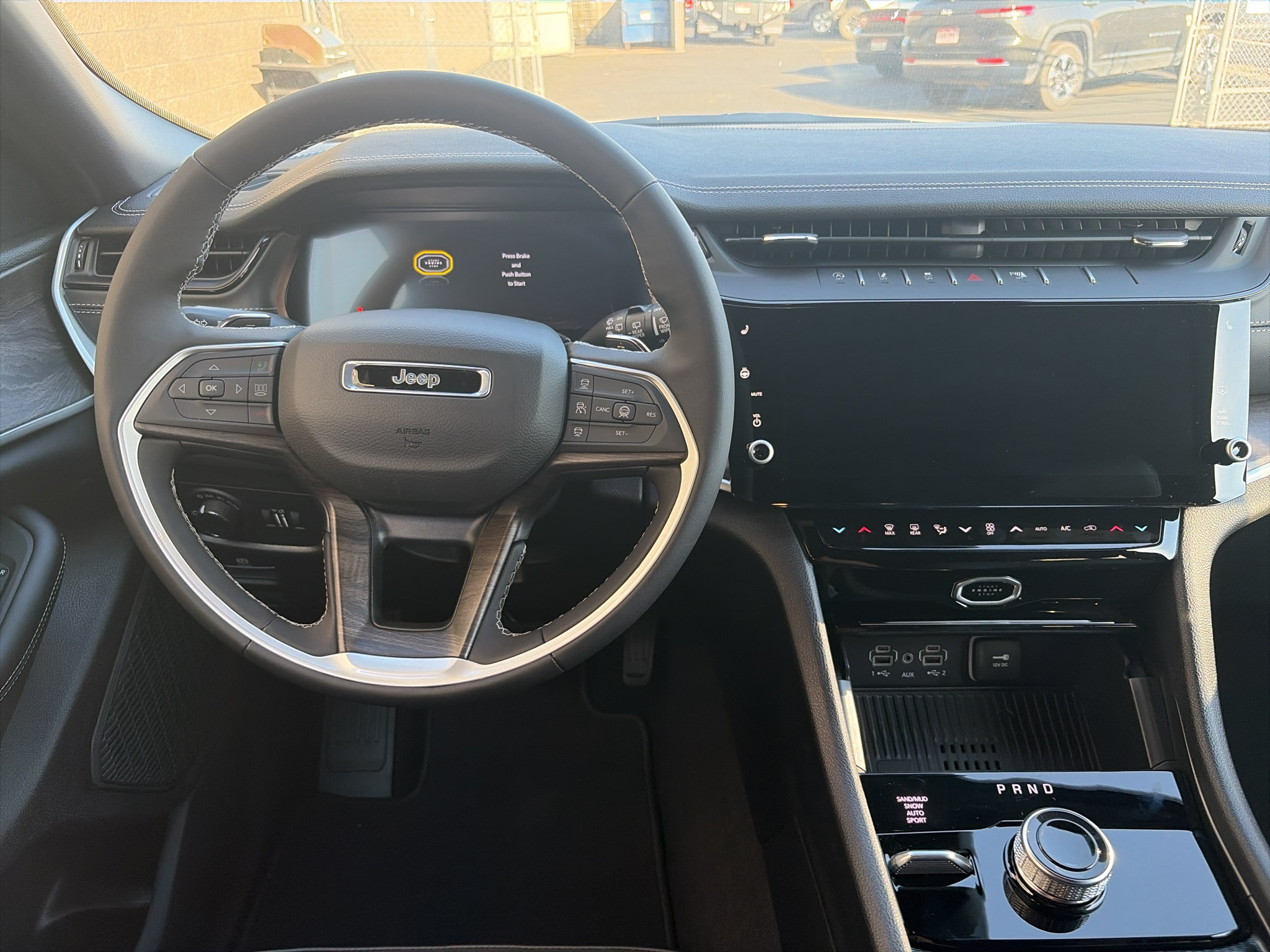 New 2027 Jeep Grand Cherokee L 4WD image 9
