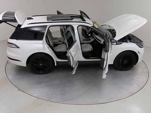 Used 2025 Lincoln Aviator Reserve w/ Equipment Group 201A AWD/4WD image 53