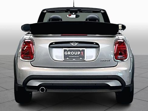 Used 2023 MINI Cooper Cooper image 8