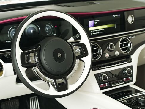 Certified 2024 Rolls-Royce Spectre w/ Spectre Launch Package image 44