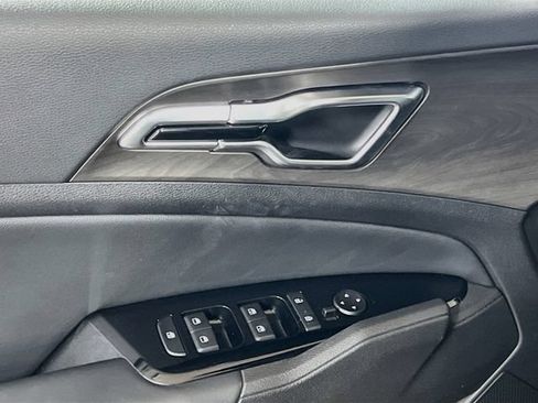 Certified 2023 Kia Sportage X-Line AWD/4WD image 18