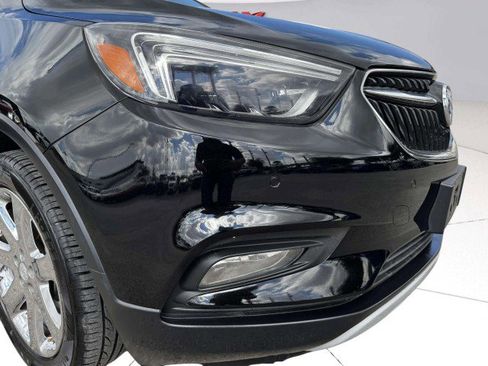 Used 2019 Buick Encore Essence w/ Experience Buick Package image 10