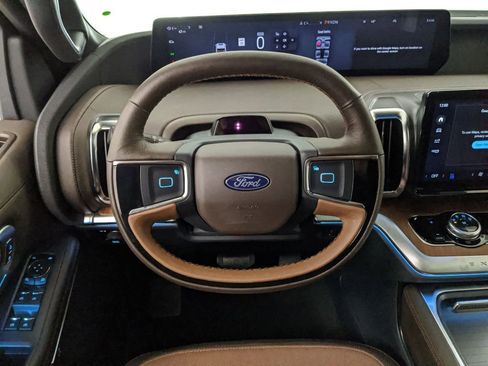 New 2025 Ford Expedition King Ranch image 15