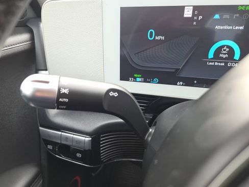 Certified 2023 Hyundai Ioniq 5 SEL image 14