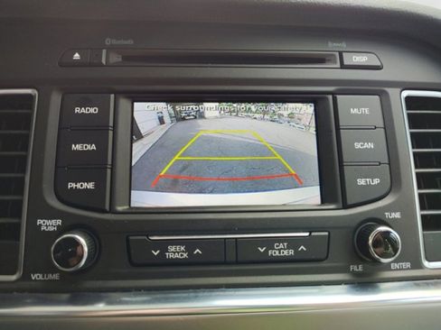 Used 2016 Hyundai Sonata SE image 15