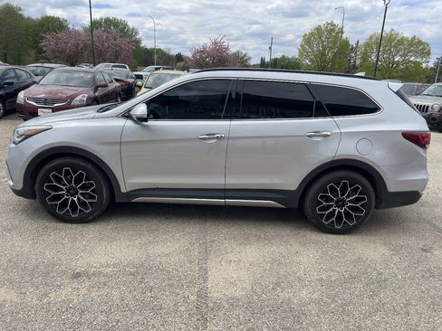 Used 2018 Hyundai Santa Fe Limited AWD/4WD image 5